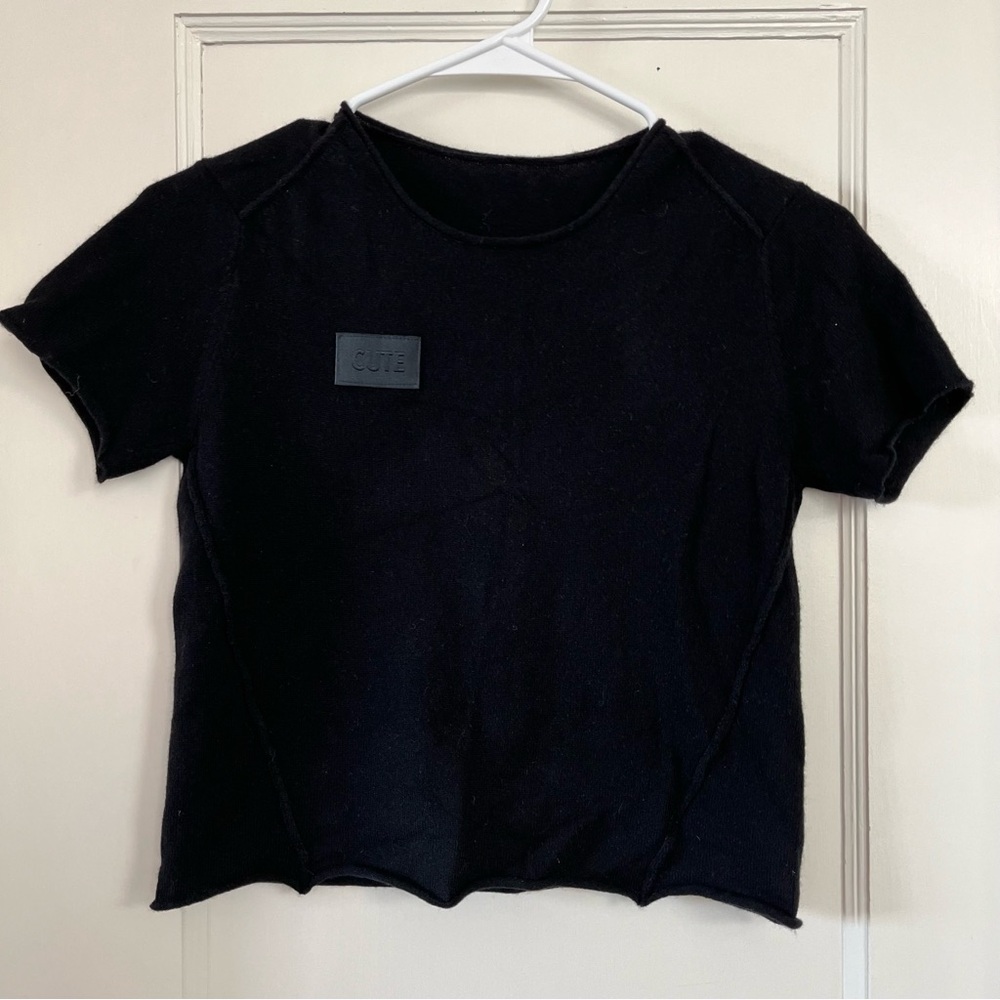 SMFK Classic Baby Tee “Cute” Cashmere in Graphite Black Size 2